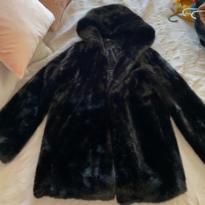 Women’s Faux Fur